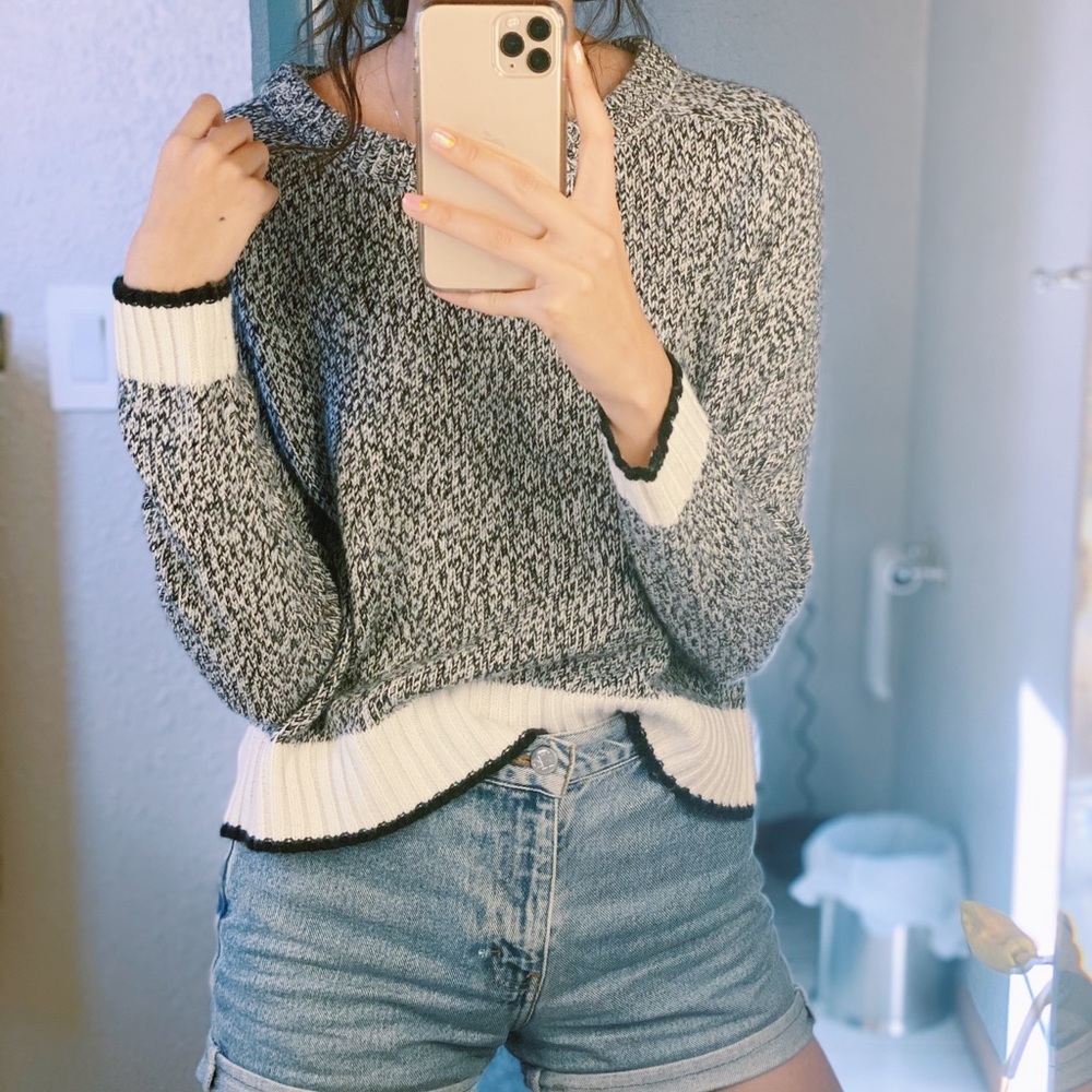 Sweater - Picture 2 of 2